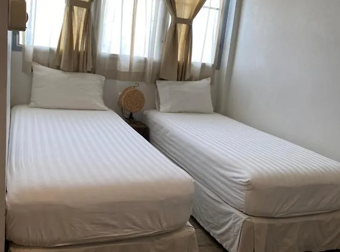 Lamphuhouse Hotel 3*