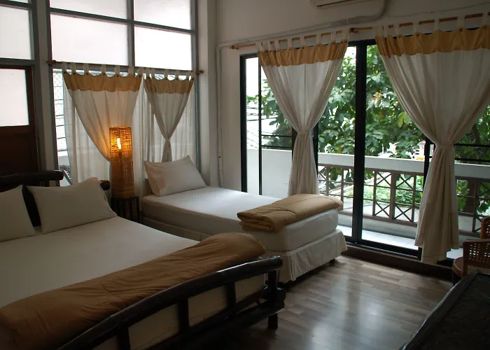 Lamphuhouse 3* Bangkok