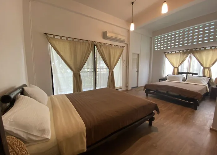 Lamphuhouse Hotel 3*