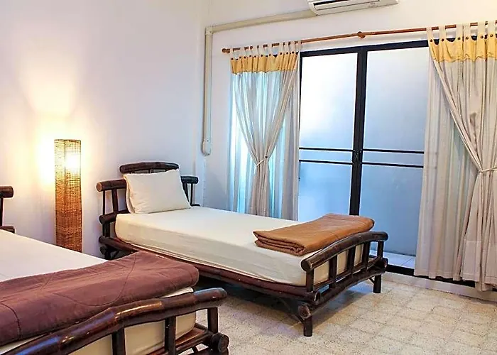 Lamphuhouse Hotel 3*