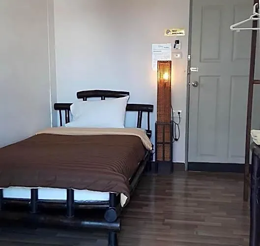 Lamphuhouse 3* Bangkok