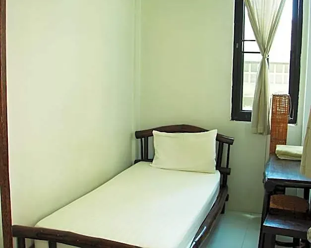 Hotel Lamphuhouse 3*