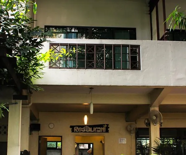 Lamphuhouse Hotel
